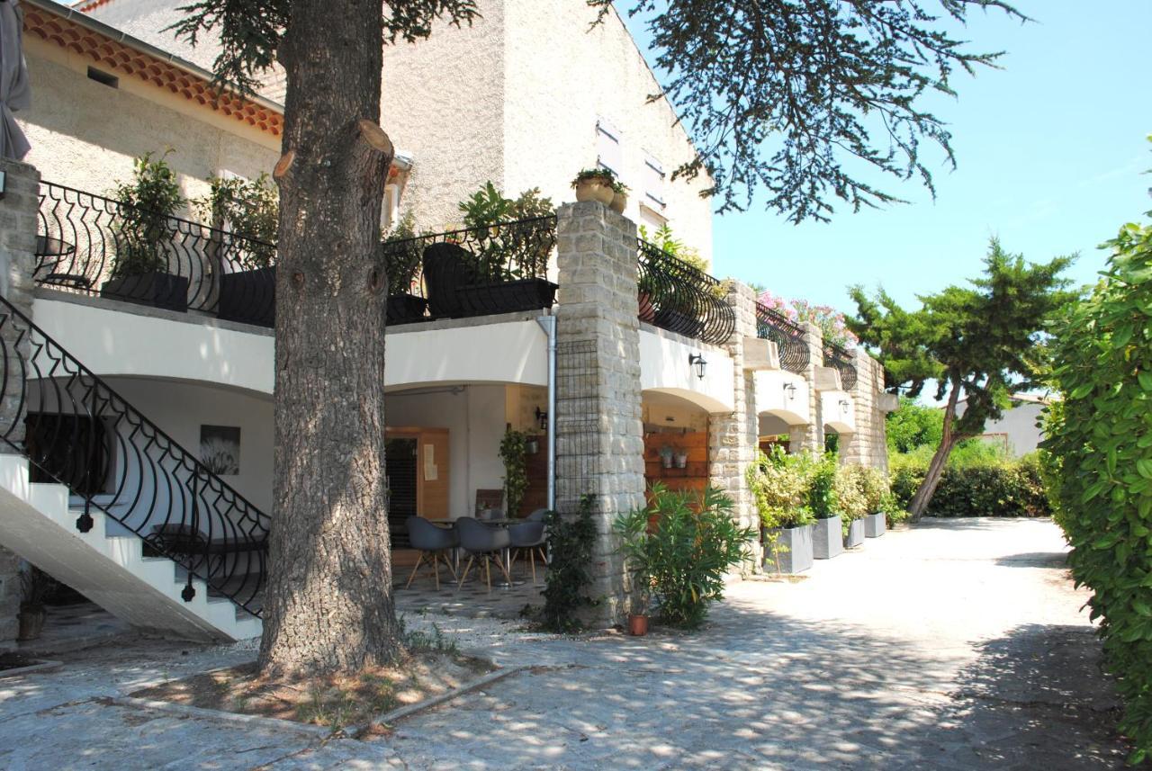 Terre De Bacchus Bed & Breakfast Vacqueyras Exterior foto