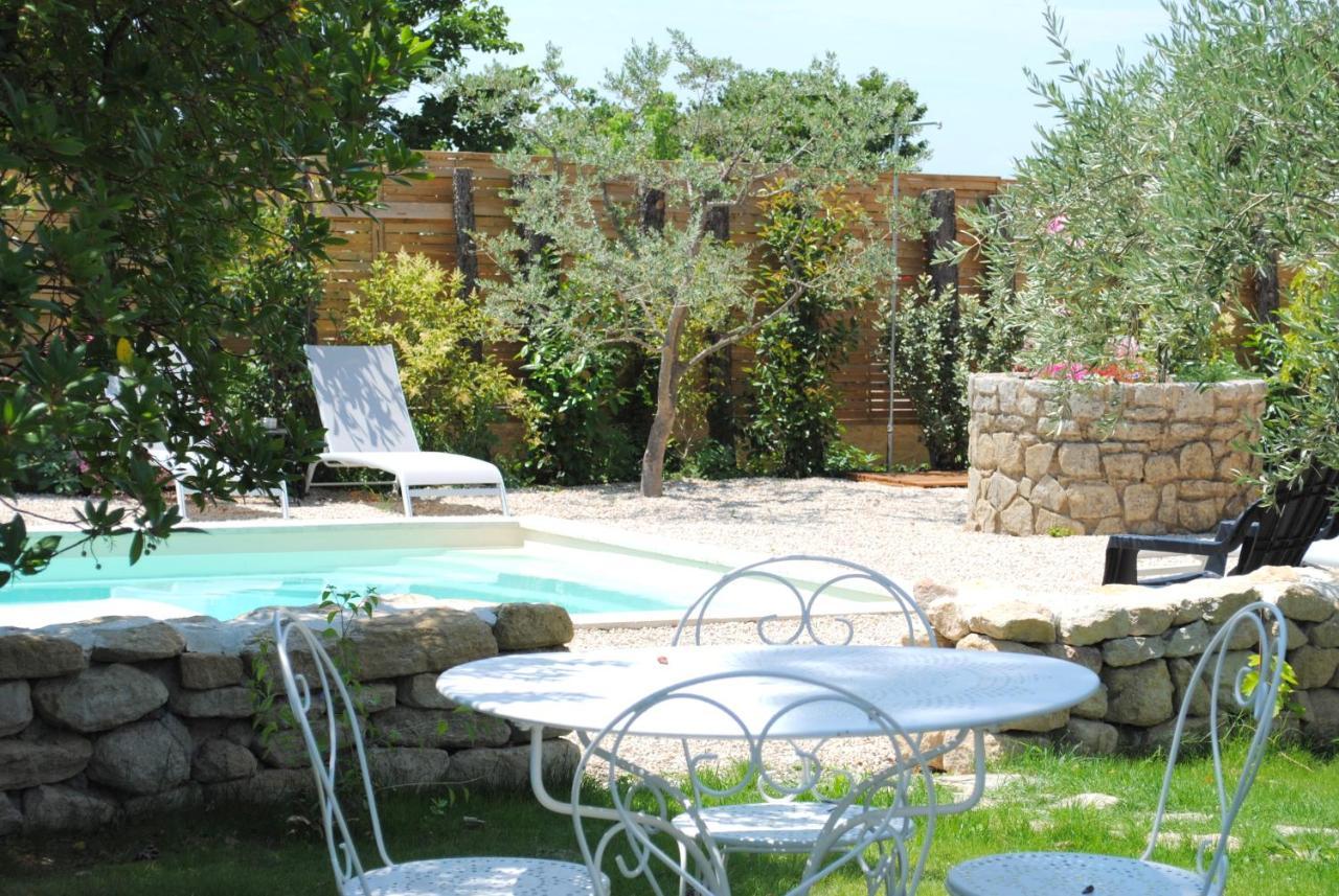 Terre De Bacchus Bed & Breakfast Vacqueyras Exterior foto