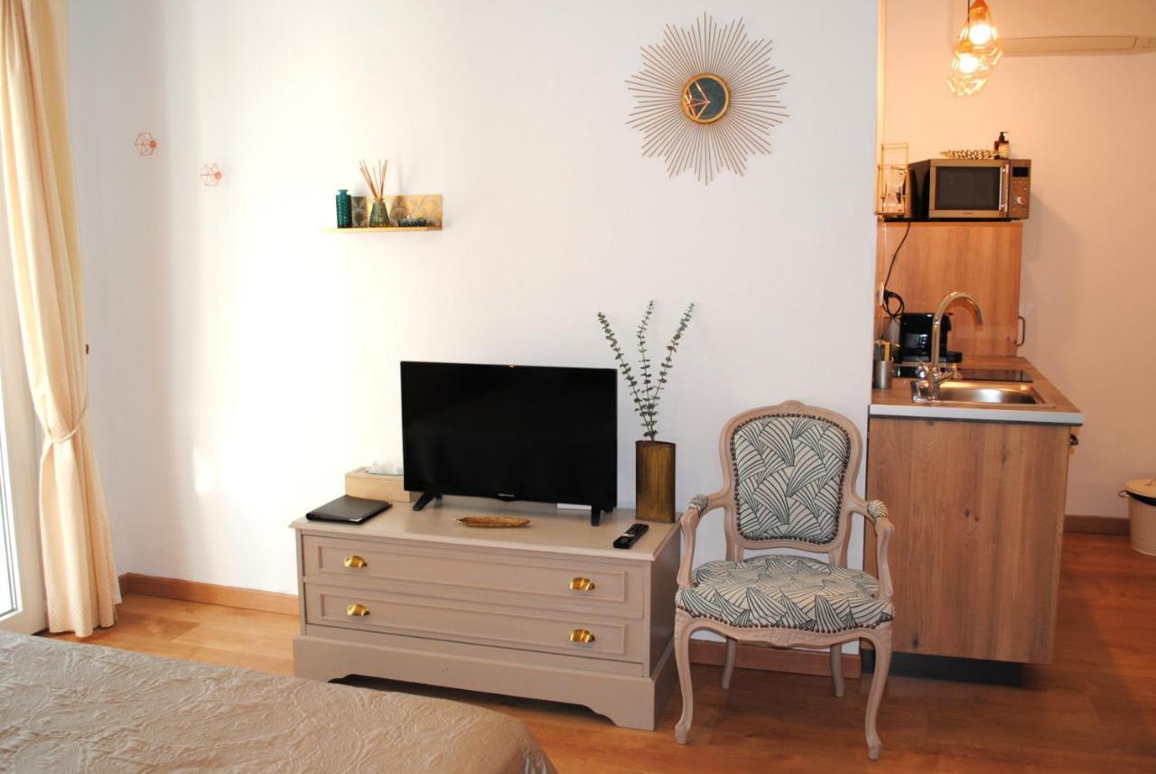 Terre De Bacchus Bed & Breakfast Vacqueyras Exterior foto